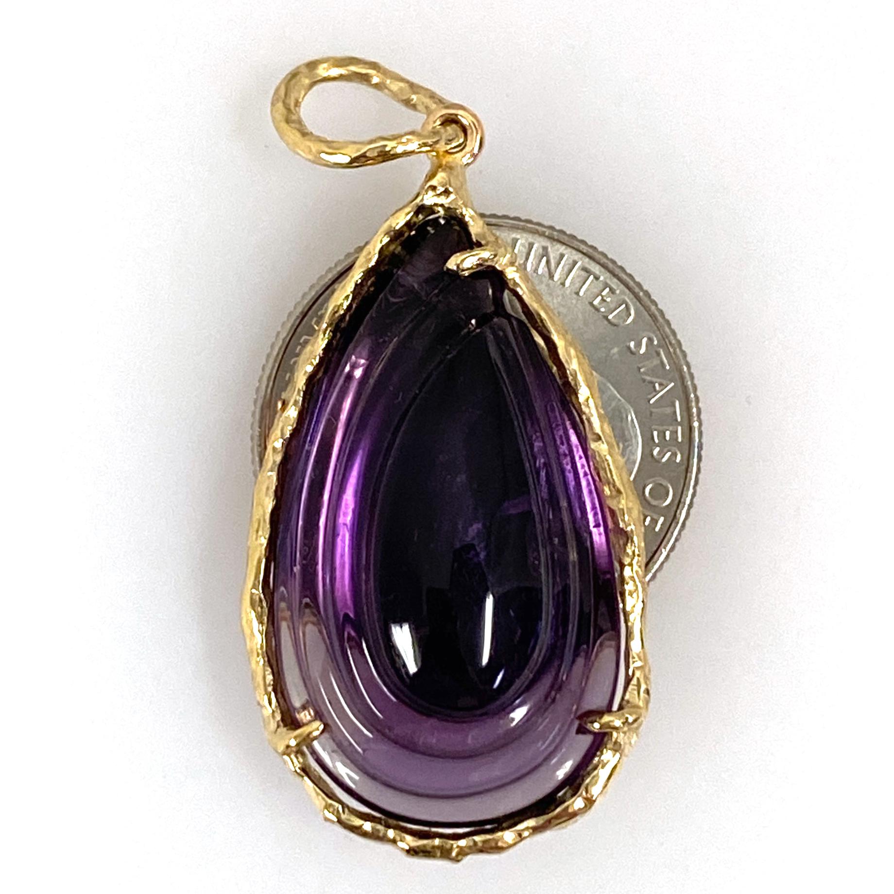 39 Carat Carved Amethyst Pendant in 18K Gold on Convertible Amethyst Bead Chain For Sale 9