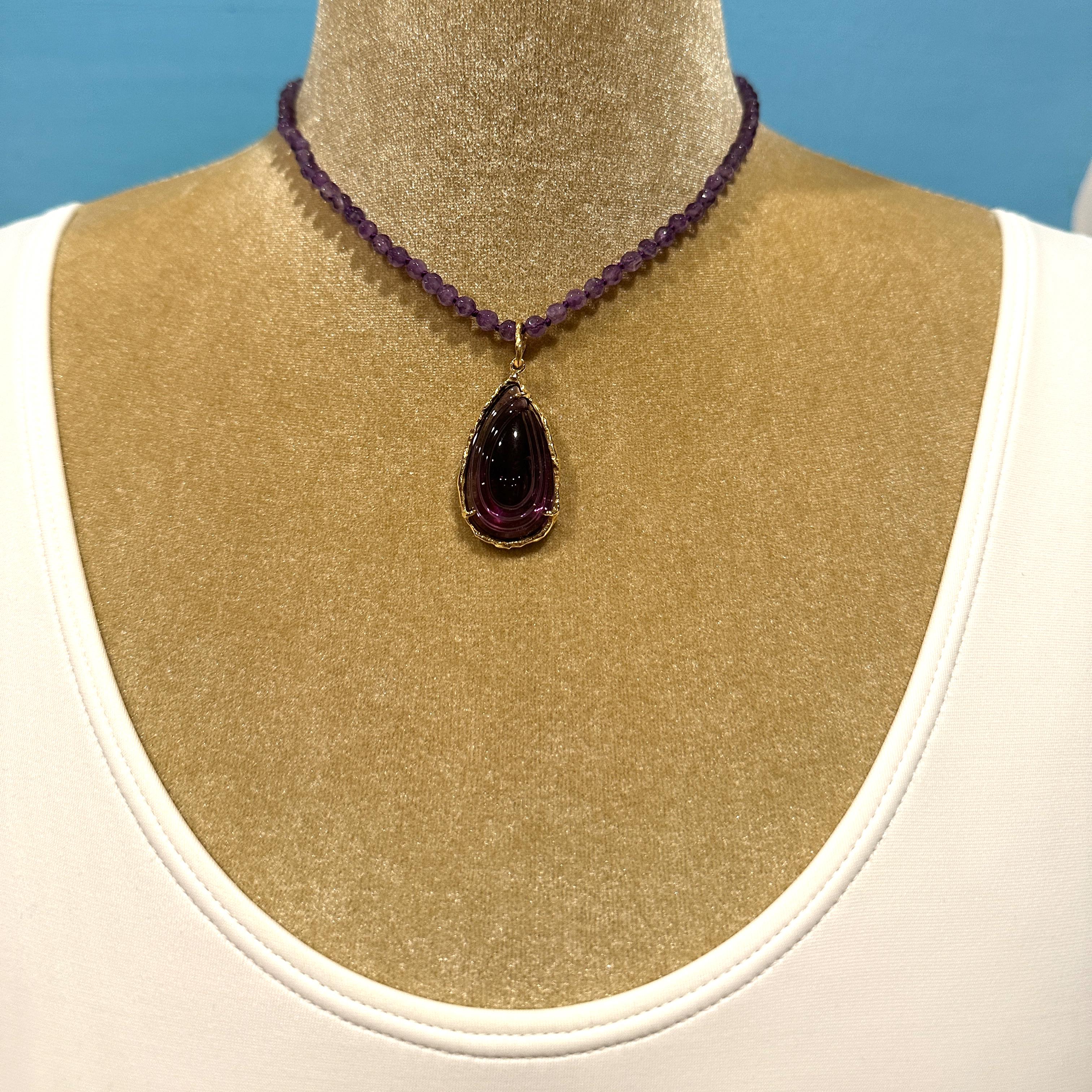 Cabochon 39 Carat Carved Amethyst Pendant in 18K Gold on Convertible Amethyst Bead Chain For Sale