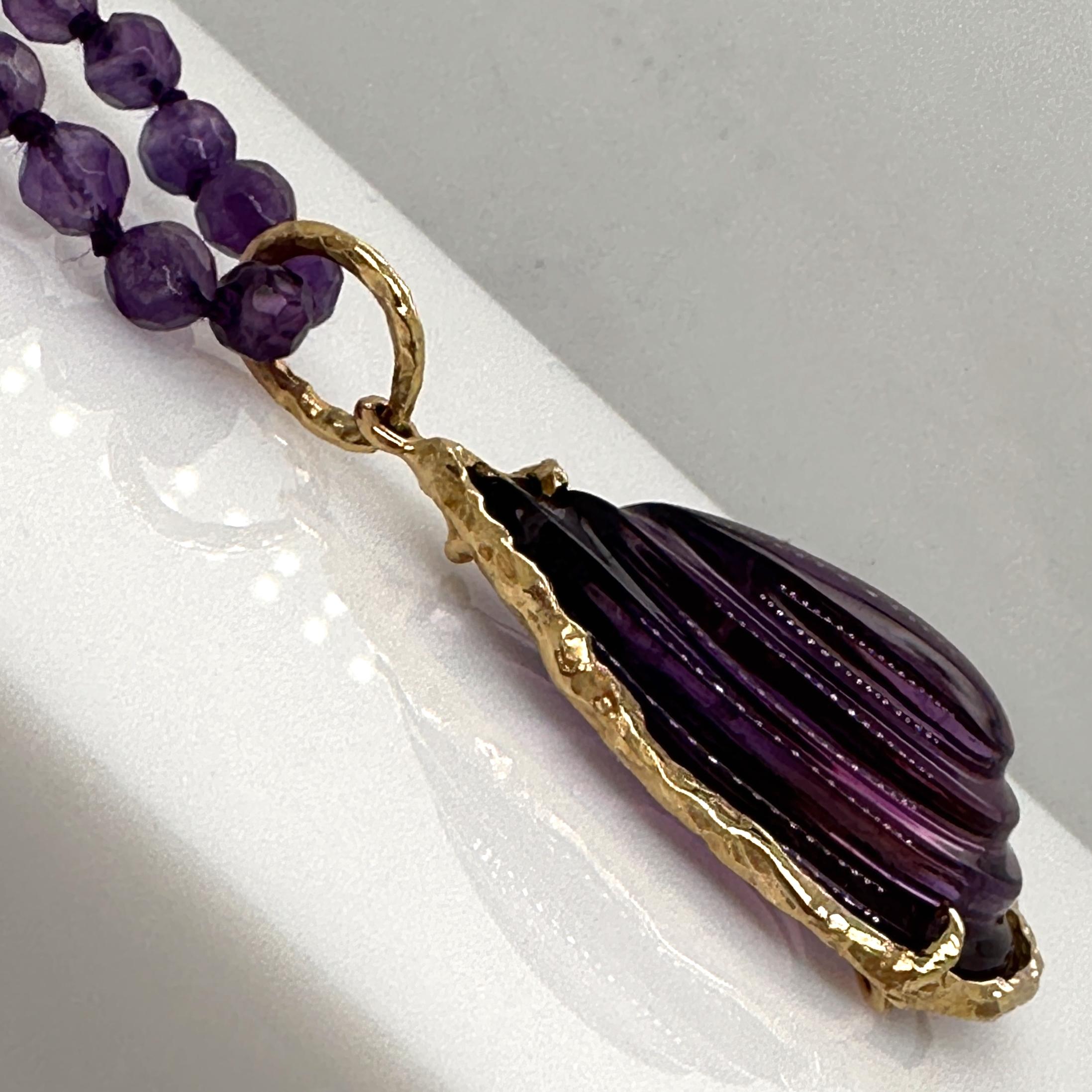 39 Carat Carved Amethyst Pendant in 18K Gold on Convertible Amethyst Bead Chain For Sale 2