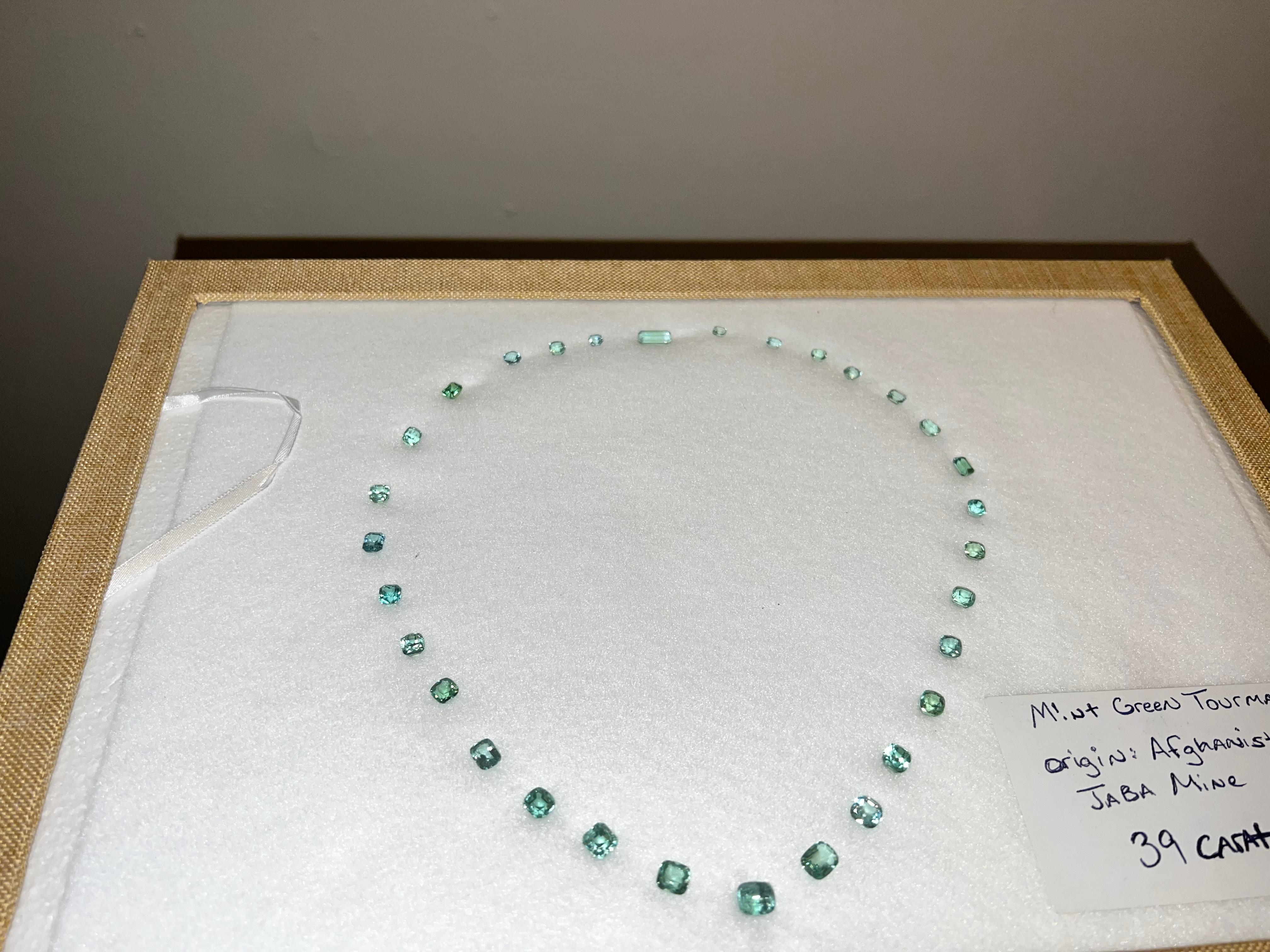 39 Carat Mint Green Tourmaline Gemstones for Necklace In New Condition In Omaha, NE