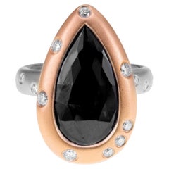Bague solitaire en or rose 18 carats avec finition italienne mate et diamant noir naturel de 3,9 carats
