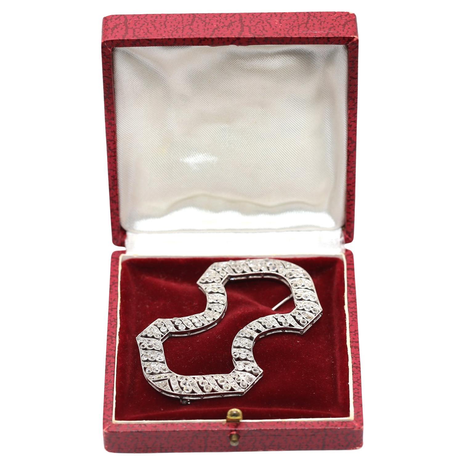 3.9 Carats Diamond 18K Gold Geometric Brooch Original Box, 1920