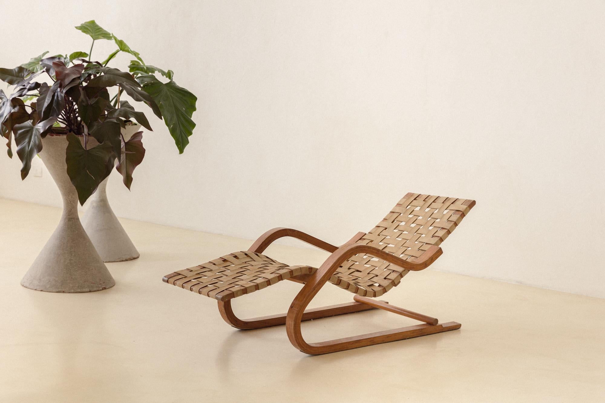 Mid-Century Modern 