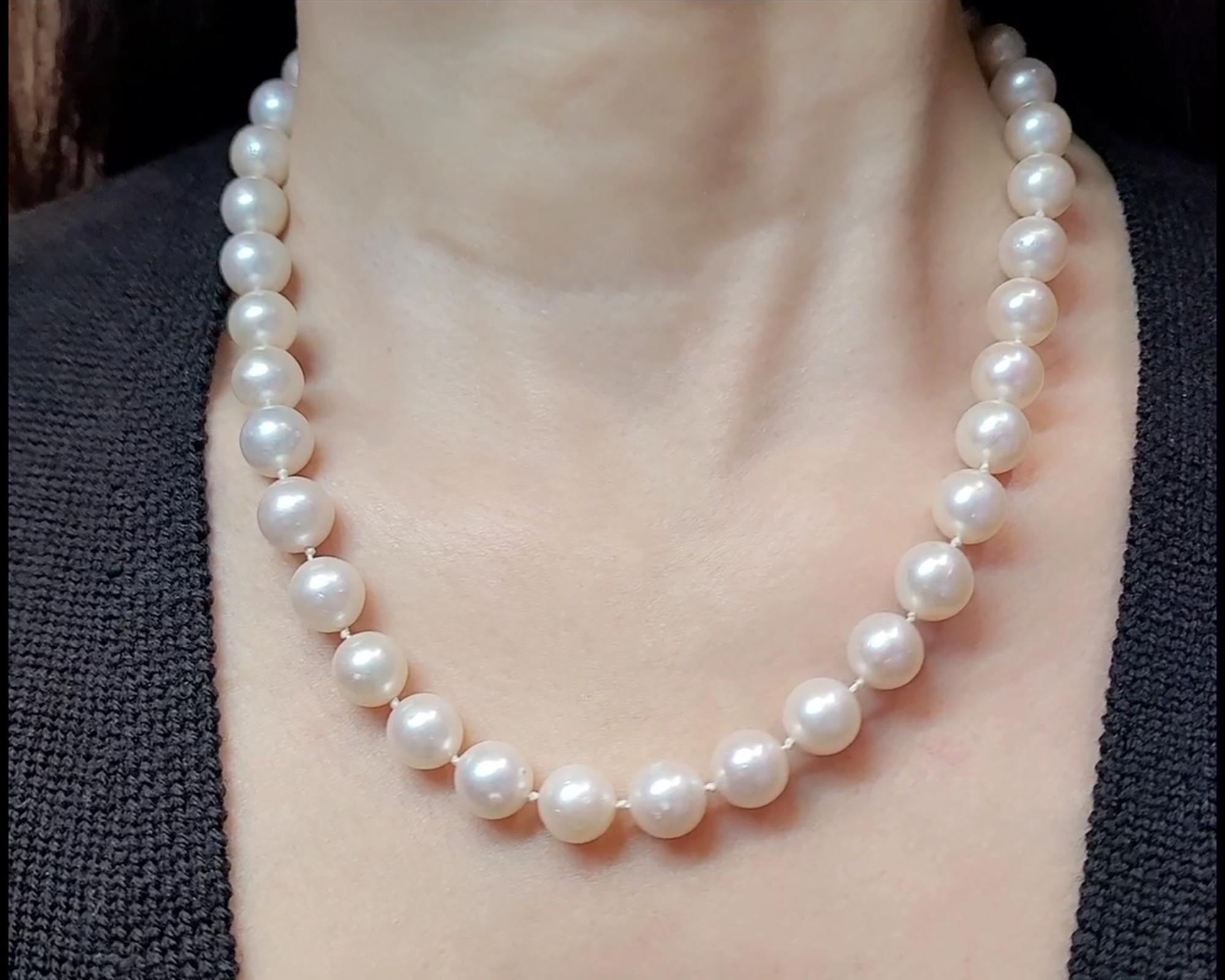 39 Perlen-Perlenkette (Rundschliff) im Angebot