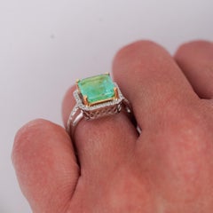 3.90 Carat Emerald & Diamond Halo Pavé Shank 18K White Gold Ring