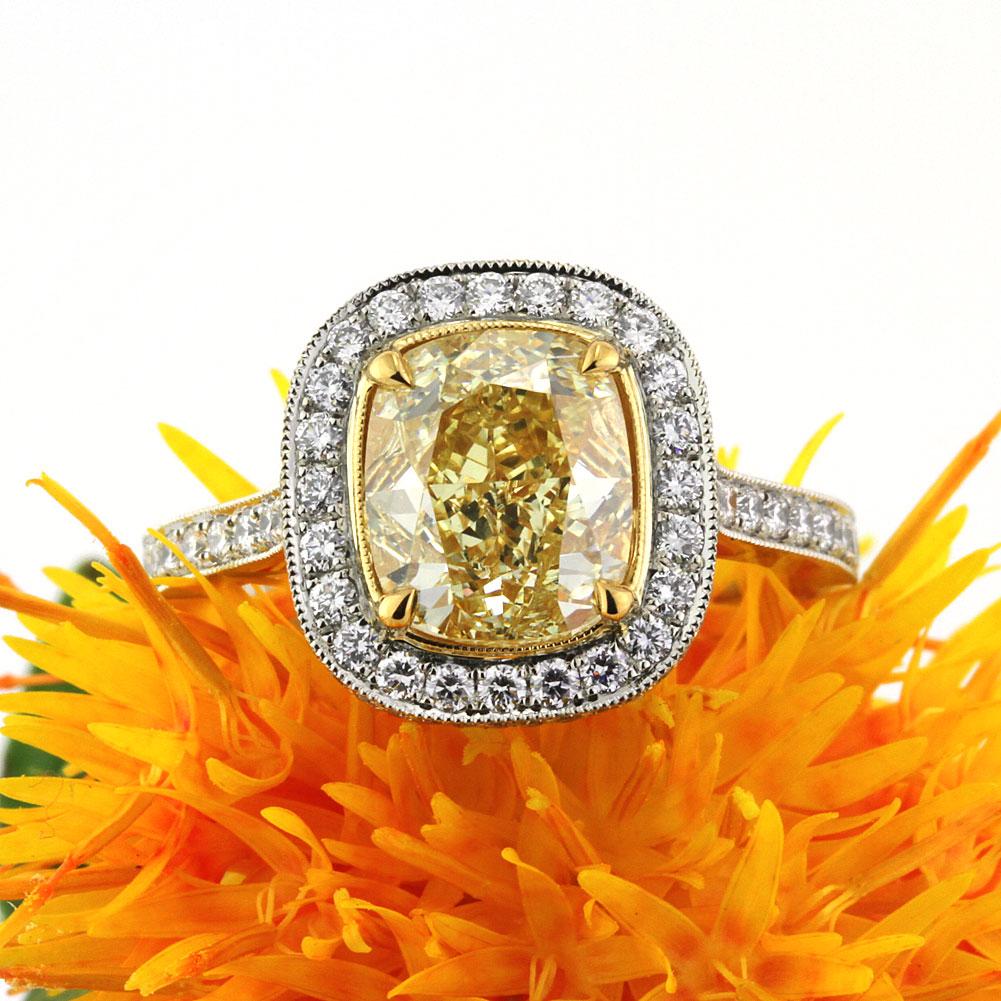 Mark Broumand 3.90 Carat Fancy Yellow Cushion Brilliant Diamond Engagement Ring In New Condition In Los Angeles, CA