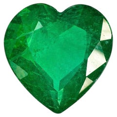 3.90 Carat Heart-Shaped Zambian Emerald  Vivid Green Natural Gemstone