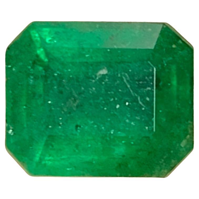 3.90 Carat Natural Loose Emerald Gemstone From Swat, Pakistan For Sale