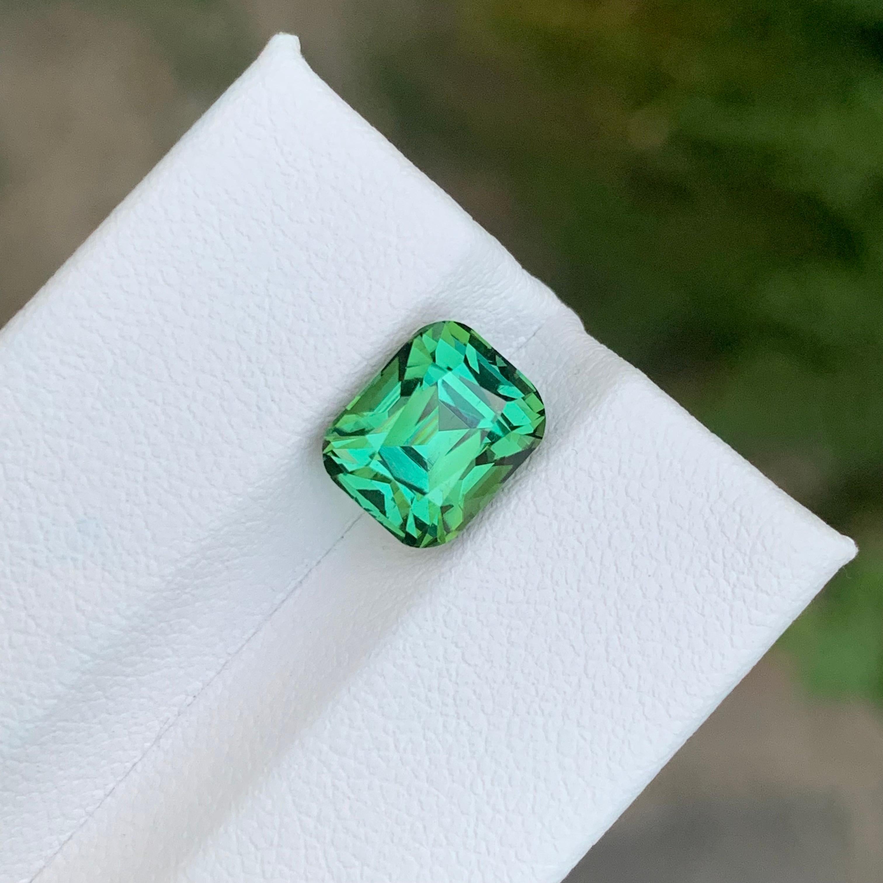 Arts and Crafts 3.90 Carat Natural Loose Green Tourmaline Cushion Shape Gemstone in vendita