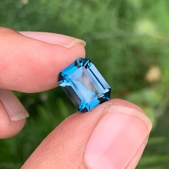 3.90 Carat Natural Loose London Bule Topaz Emerald Cut African Gemstone