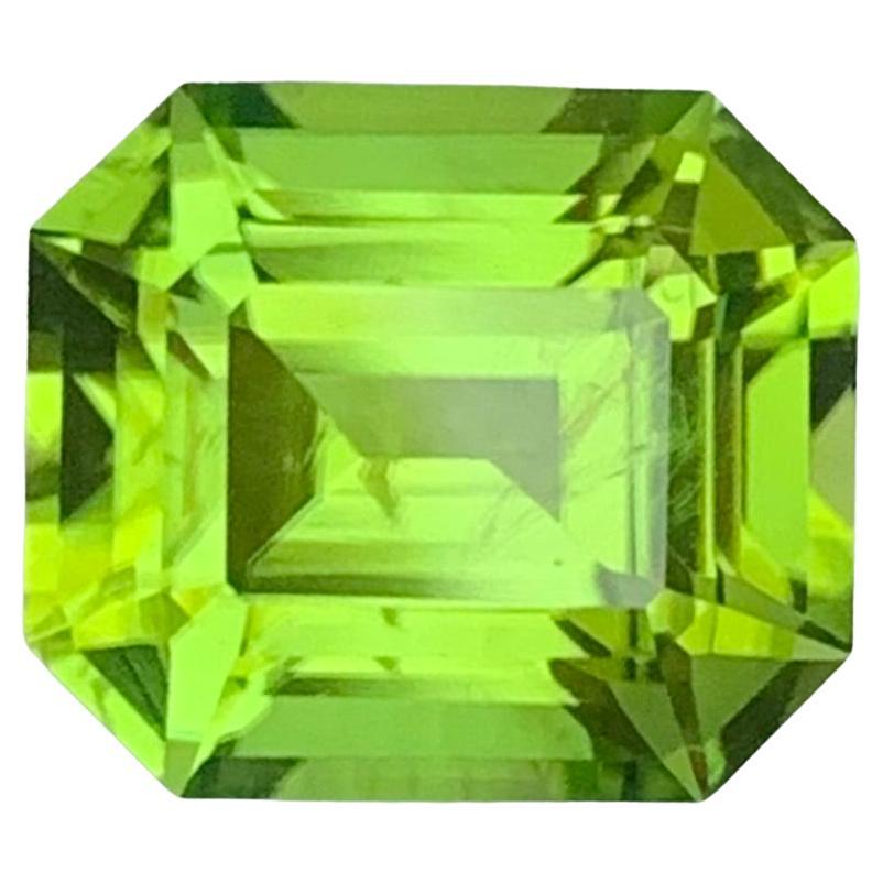 3.90 Carat Natural Loose Peridot Octagon Shape Gemstone