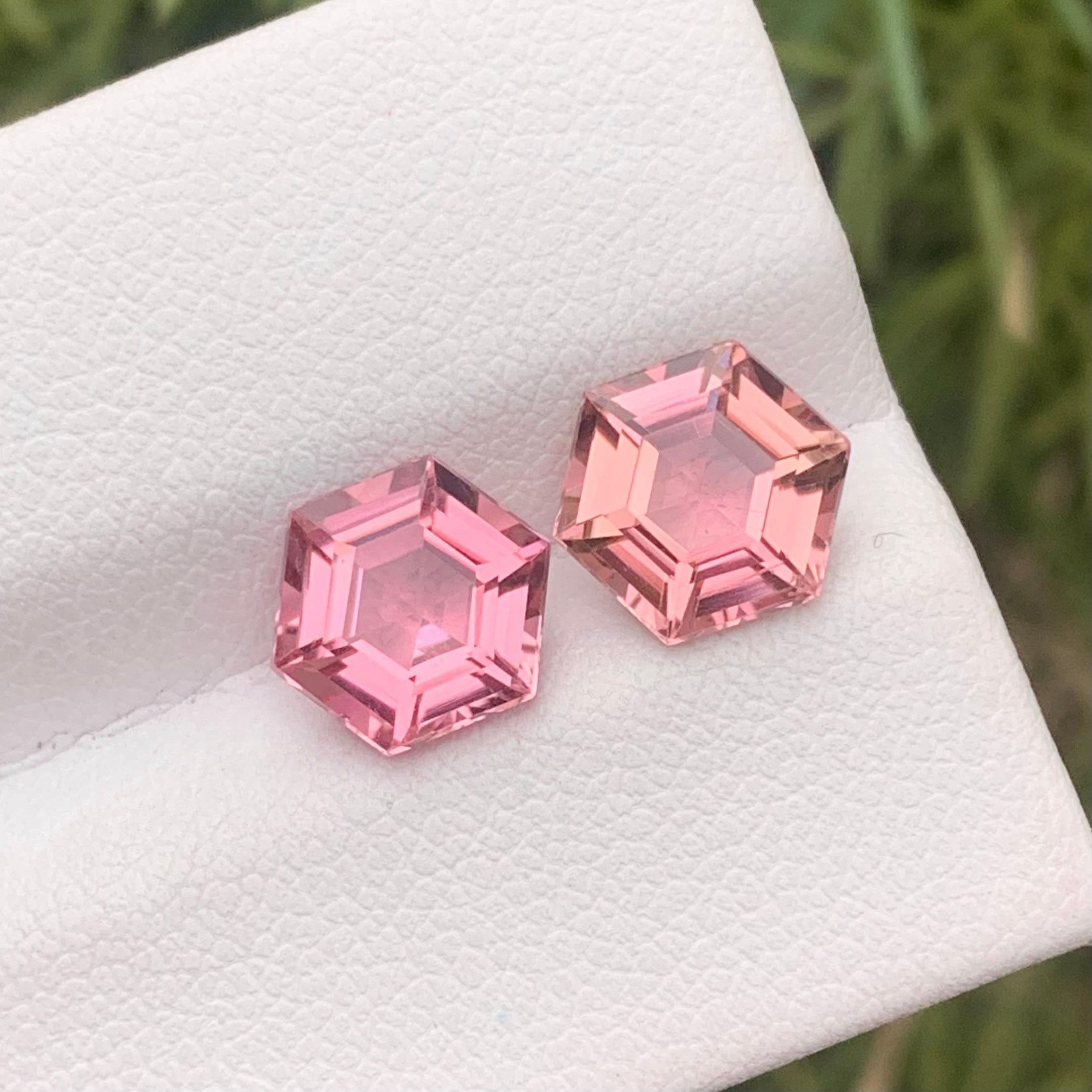 3.90 Carat Natural Loose Pink Tourmaline Gemstone Pairs Hexagon Cut for Earrings For Sale 9
