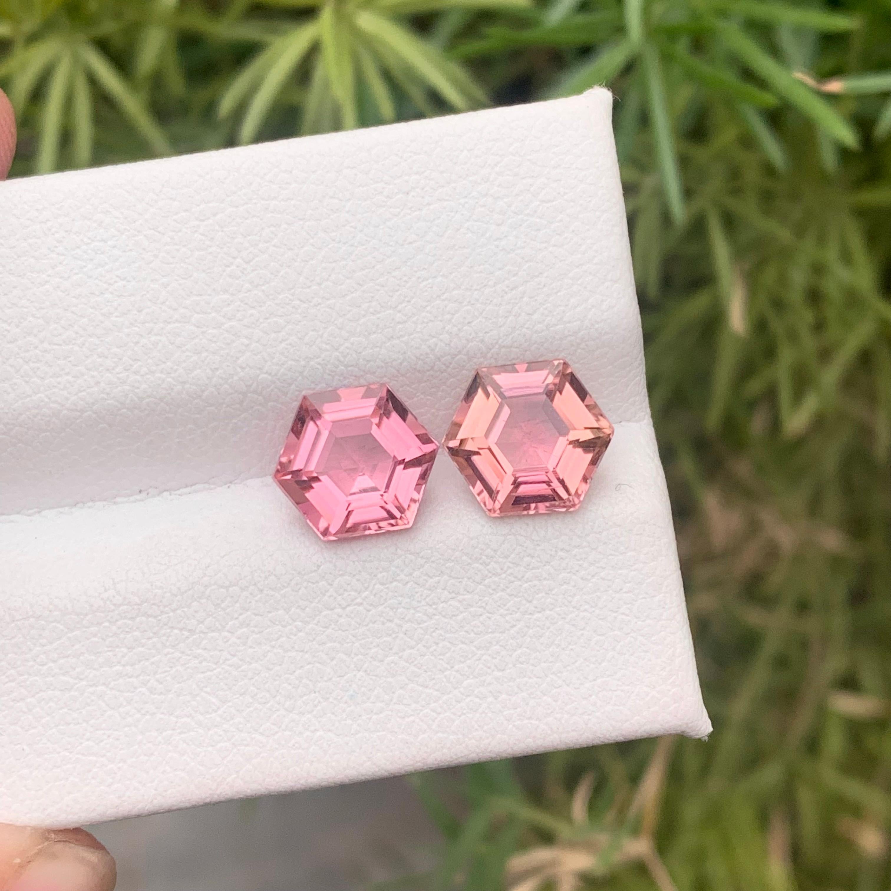 3.90 Carat Natural Loose Pink Tourmaline Gemstone Pairs Hexagon Cut for Earrings For Sale 11