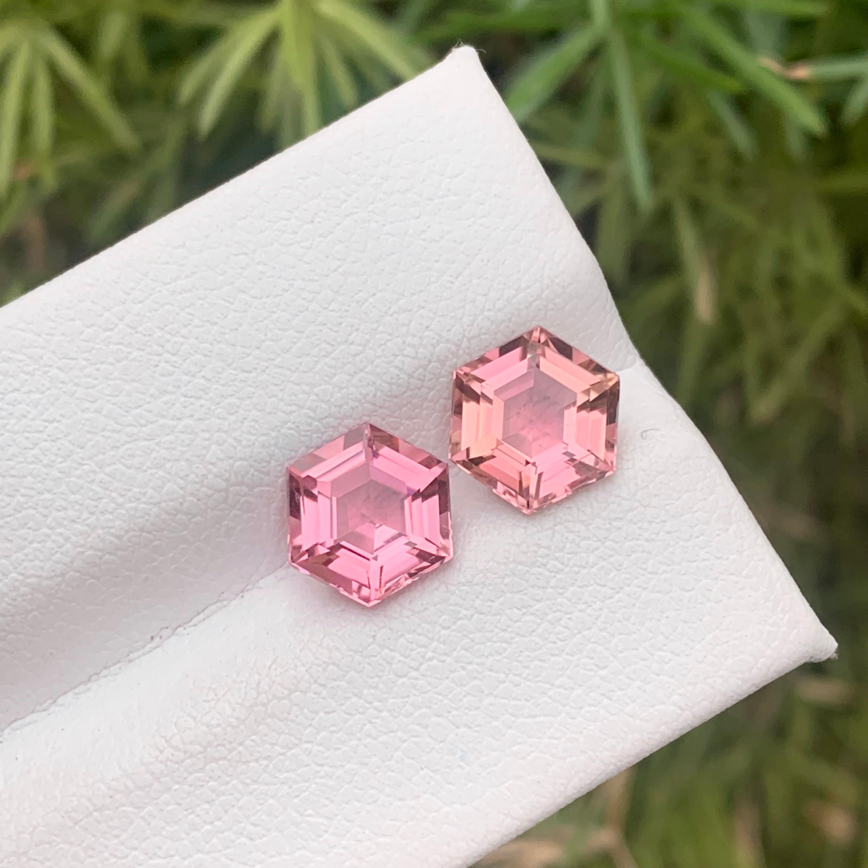 3.90 Carat Natural Loose Pink Tourmaline Gemstone Pairs Hexagon Cut for Earrings For Sale 1