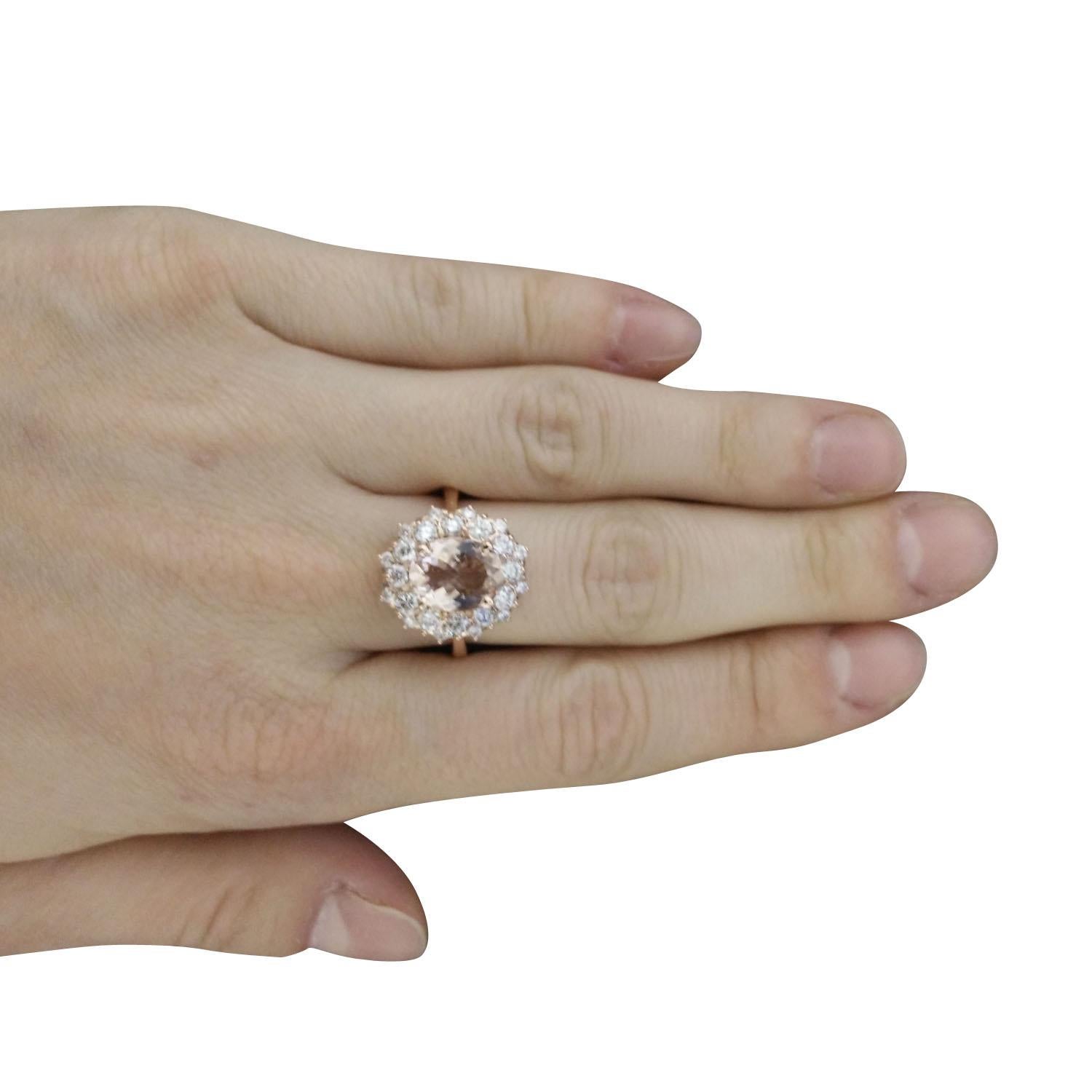 Women's 3.90 Carat Natural Morganite 14 Karat Solid Rose Gold Diamond Ring For Sale