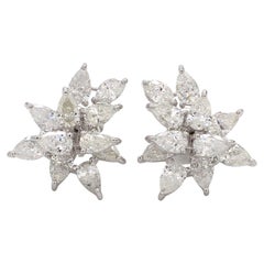 Clous d'oreilles en or blanc 18 carats avec diamants en forme de poire de 3,90 carats