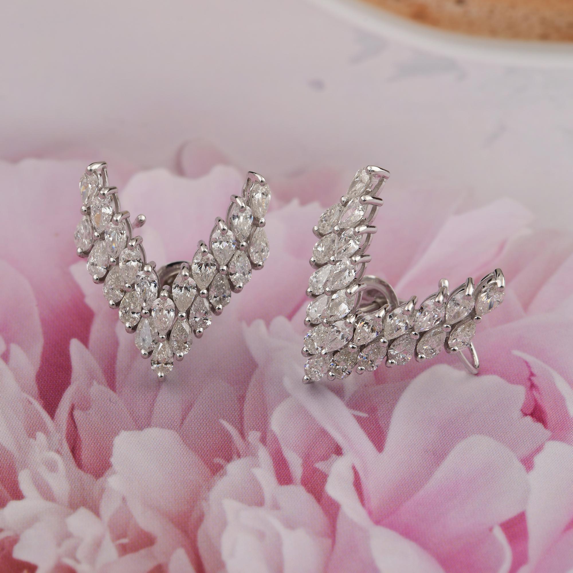 Modern 3.90 Carat SI/H Pear Brilliant Cut Diamond V Shape Earrings 18 Karat White Gold For Sale
