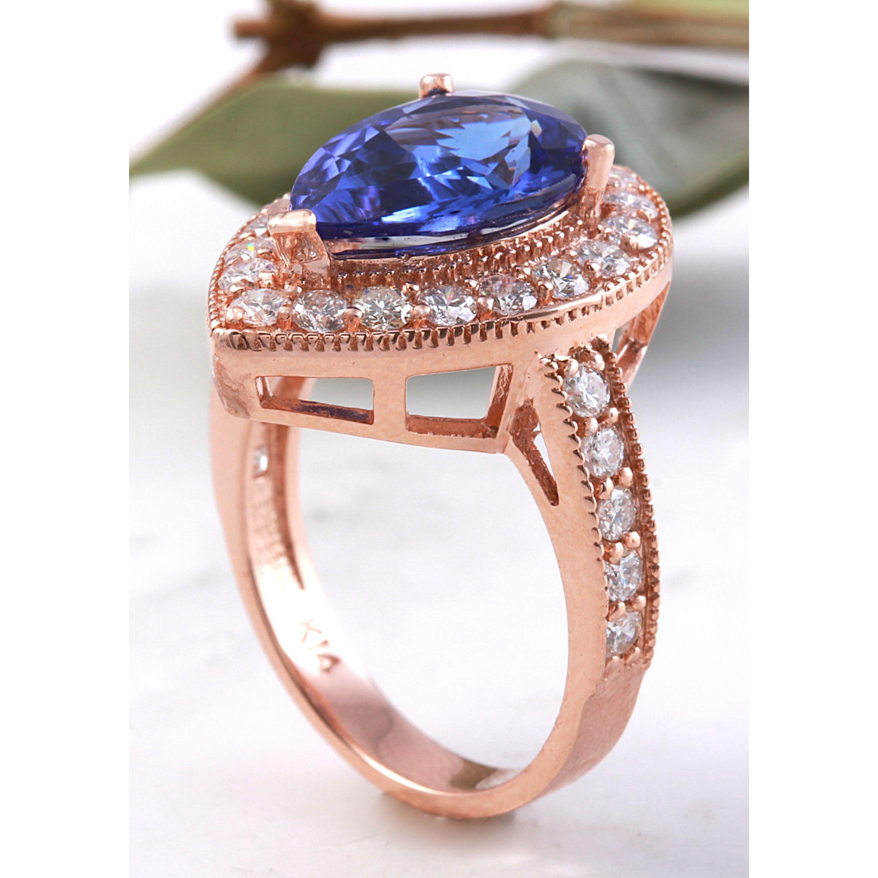 3.90 Carat Natural Tanzanite and Diamond 14 Karat Solid Rose Gold Ring In New Condition For Sale In Los Angeles, CA