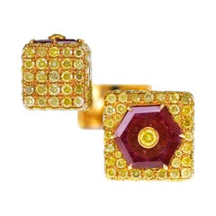 3.90 Carat Vivid Red Hexagon Twin Ring with 6.30 Carat Vivid Yellow Diamond