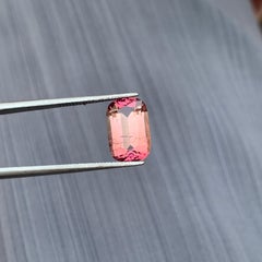 3.90 cts Dual Shade Peach with Raspberry Pink Tourmaline Gemstone for Jewellery