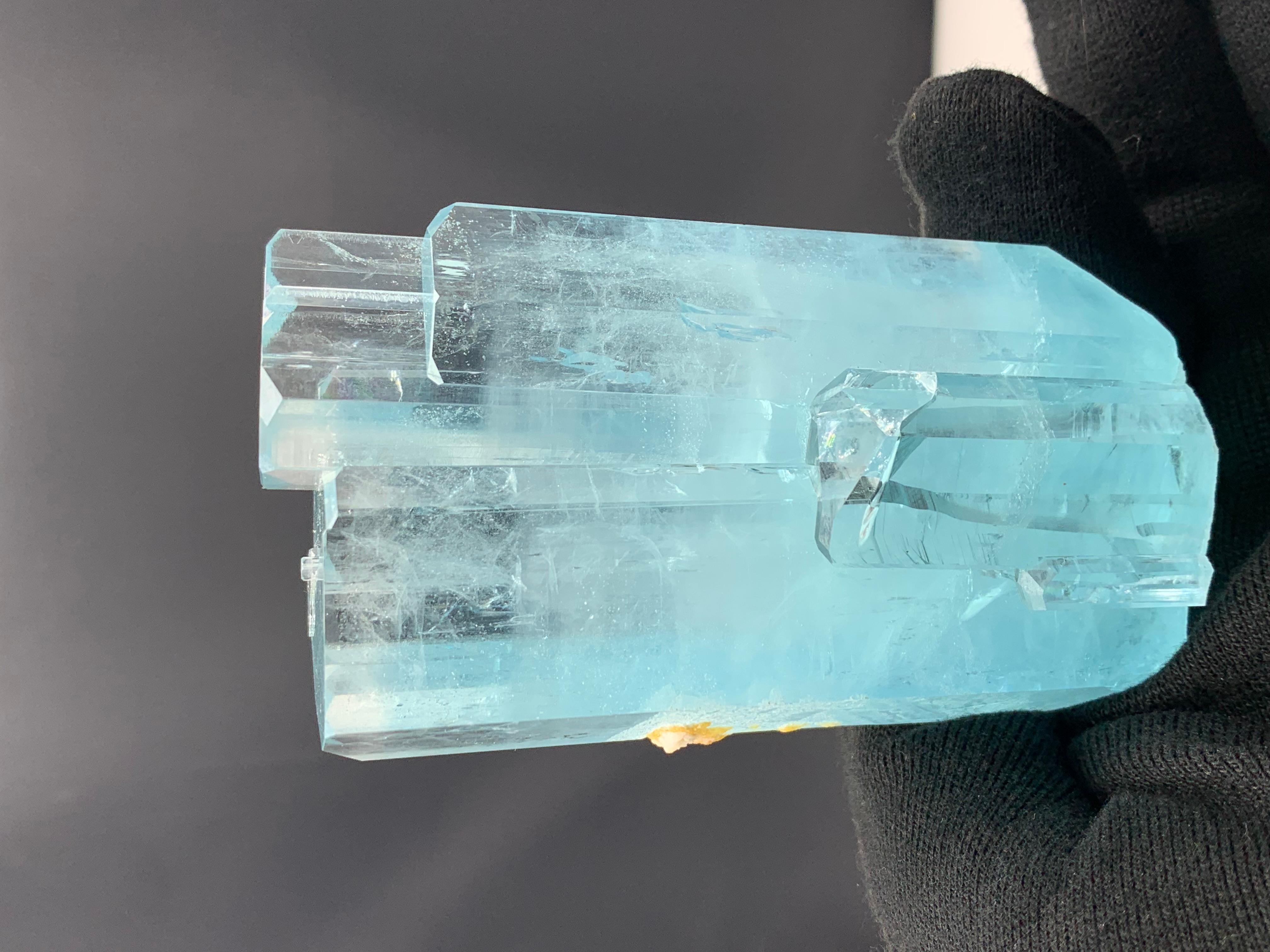 18th Century and Earlier 390 Gram Magnificent Aquamarine Specimen Bunch From Skardu, Pakistan  For Sale