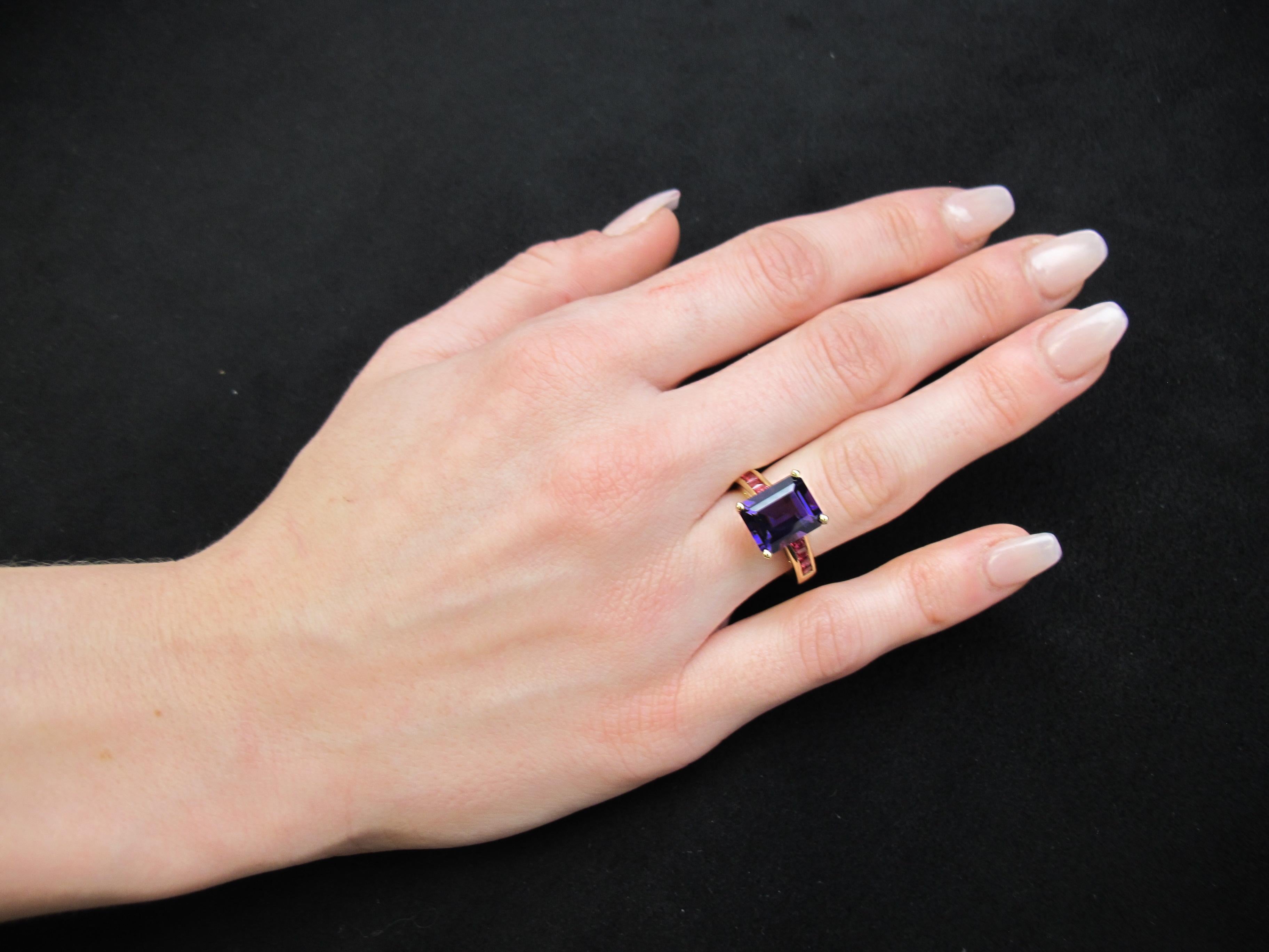 Women's or Men's 3.91 Carat Amethyst and Channel Set Red Spinel Band Ring in Yellow Gold For Sale