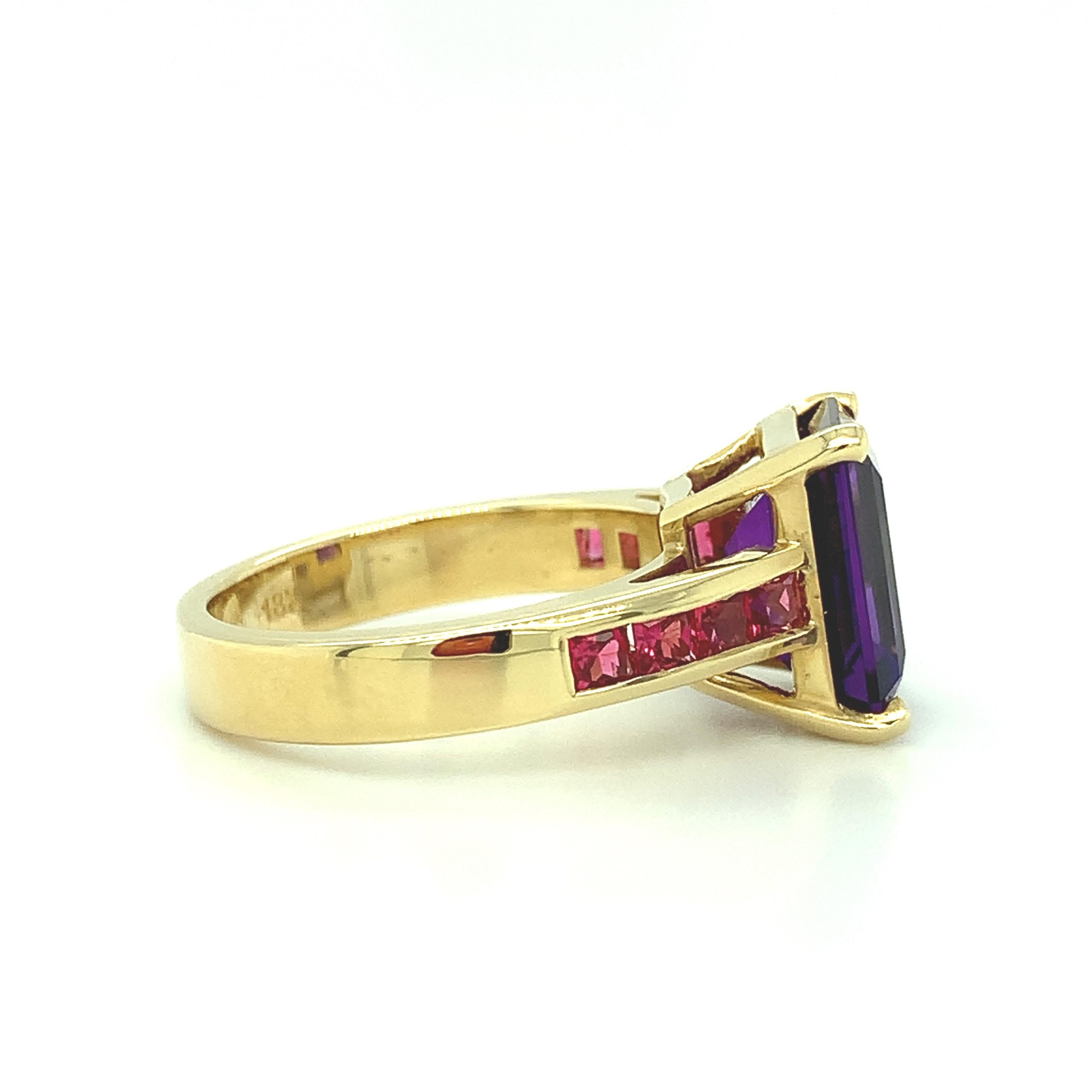 Emerald Cut 3.91 Carat Amethyst and Channel Set Red Spinel Band Ring in Yellow Gold For Sale