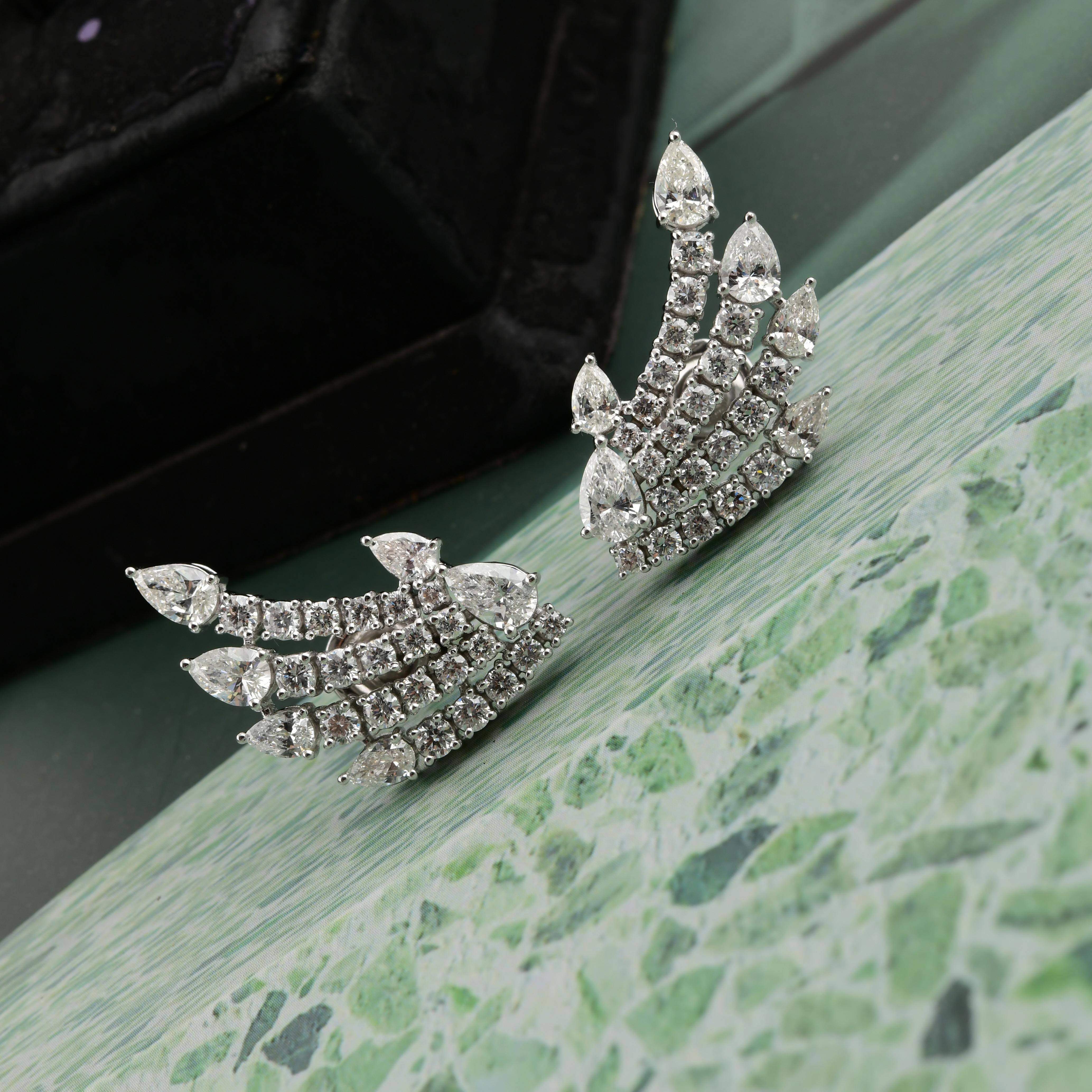 Modern 3.91 Carat SI Clarity HI Color Pear Round Diamond Earrings 18 Karat White Gold For Sale
