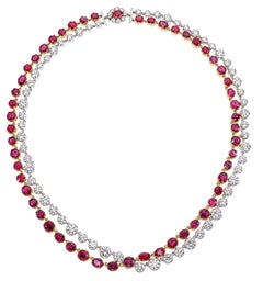 Collier en or 18 carats serti d'un rubis « Pigeon Blood » de Birmanie de 39,13 carats et de diamants
