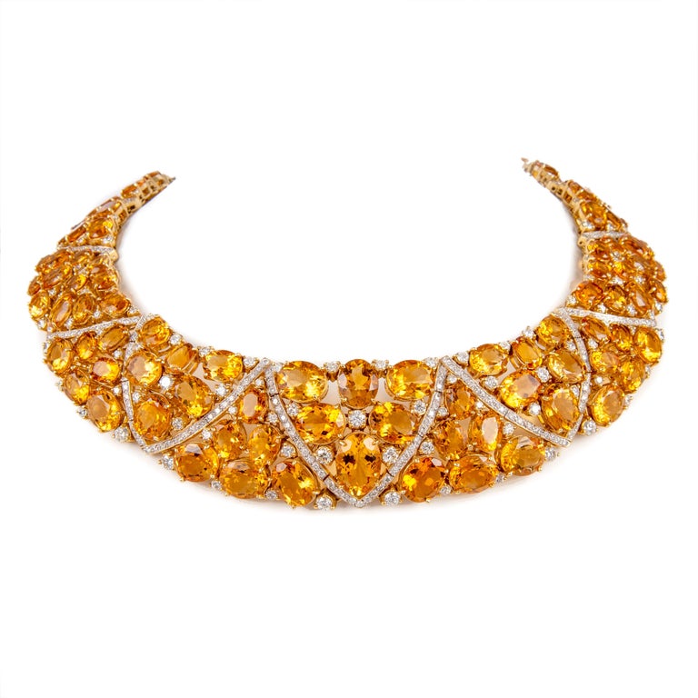 391.86ct Citrine and Diamond Necklace, Bracelet, and Earrings Set 18k Yellow Gold For Sale at