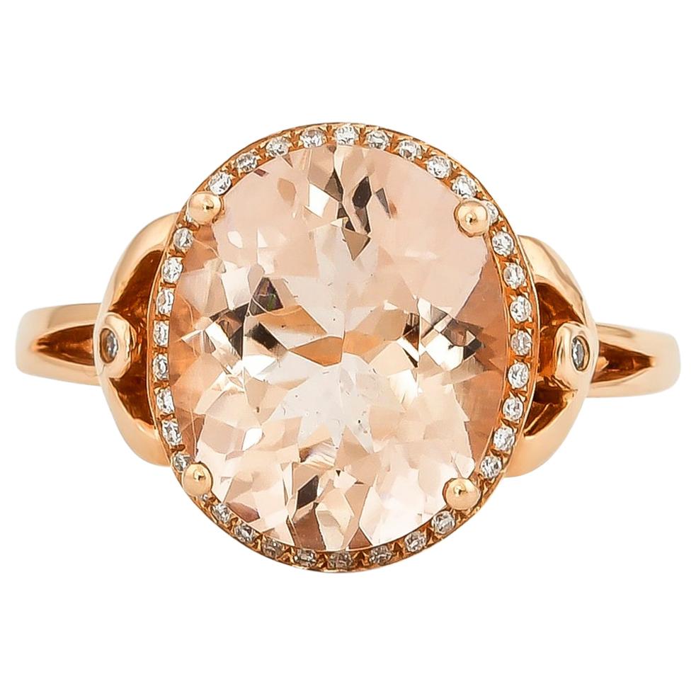 3.9 Carat Morganite Ring in 18 Karat Rose Gold with Diamond For Sale