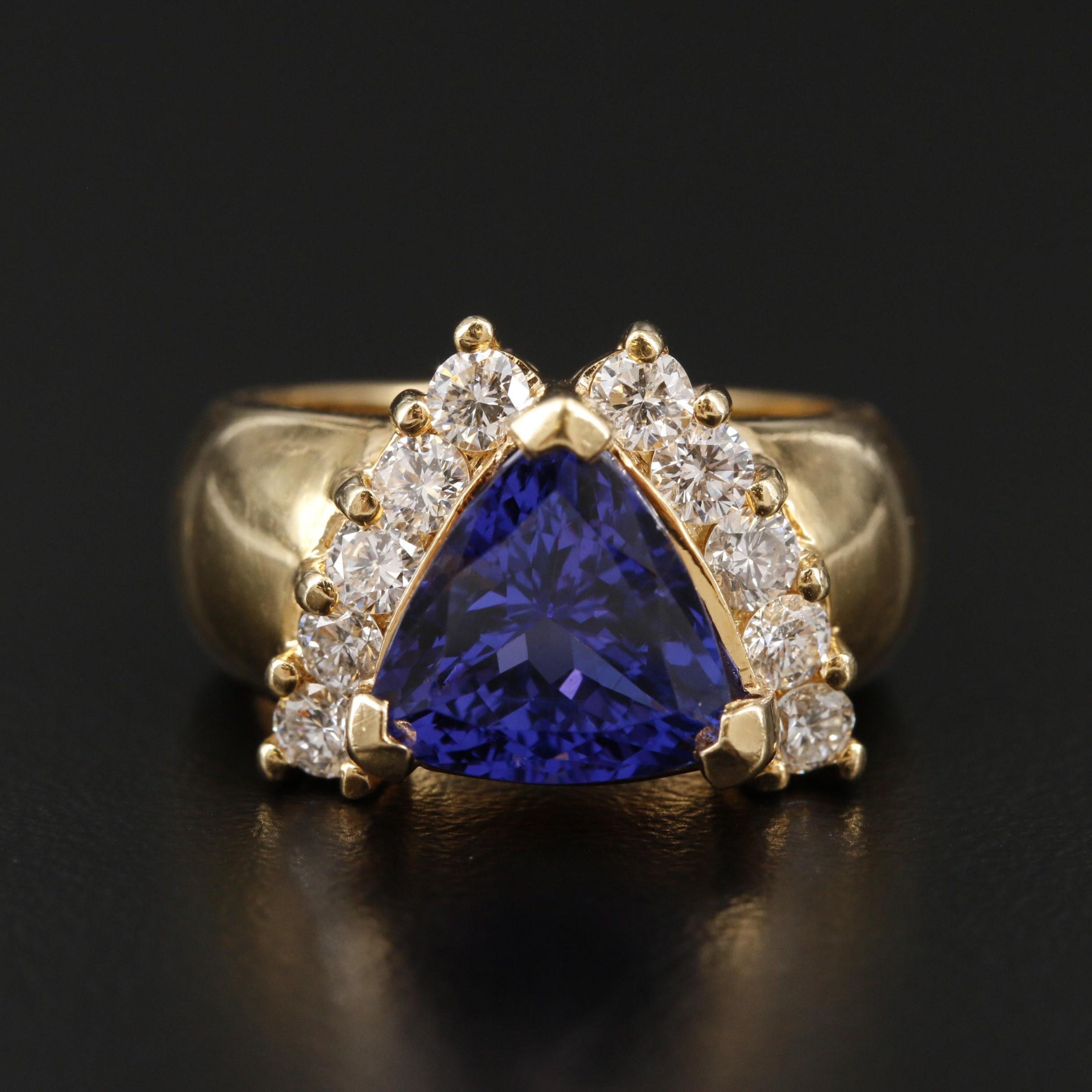 in vendita:  Anello di fidanzamento con tanzanite naturale e diamante da 3,92 carati, raro taglio trilione 6