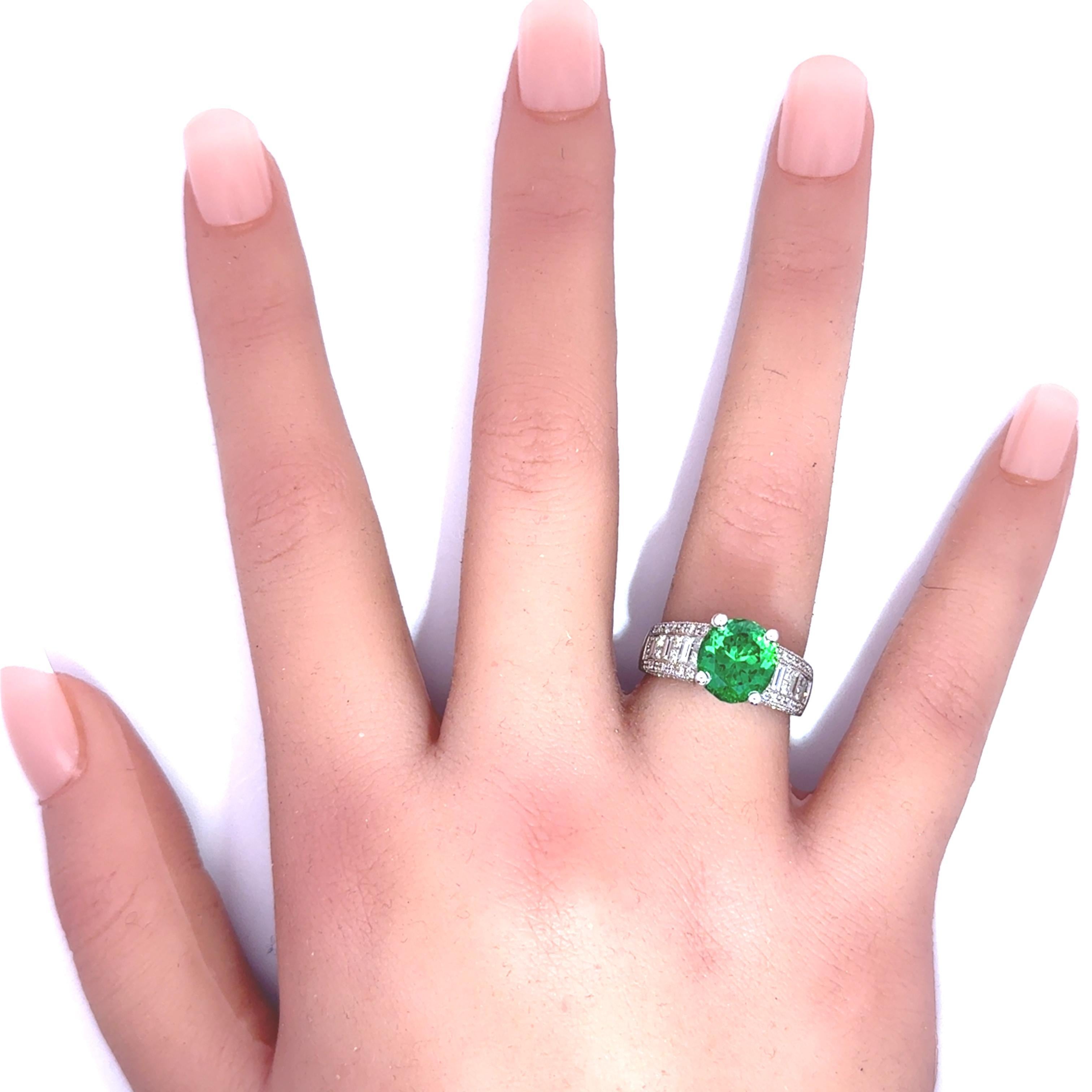 Women's 3.92 Carat Tsavorite Diamond 18k White Gold Ring For Sale