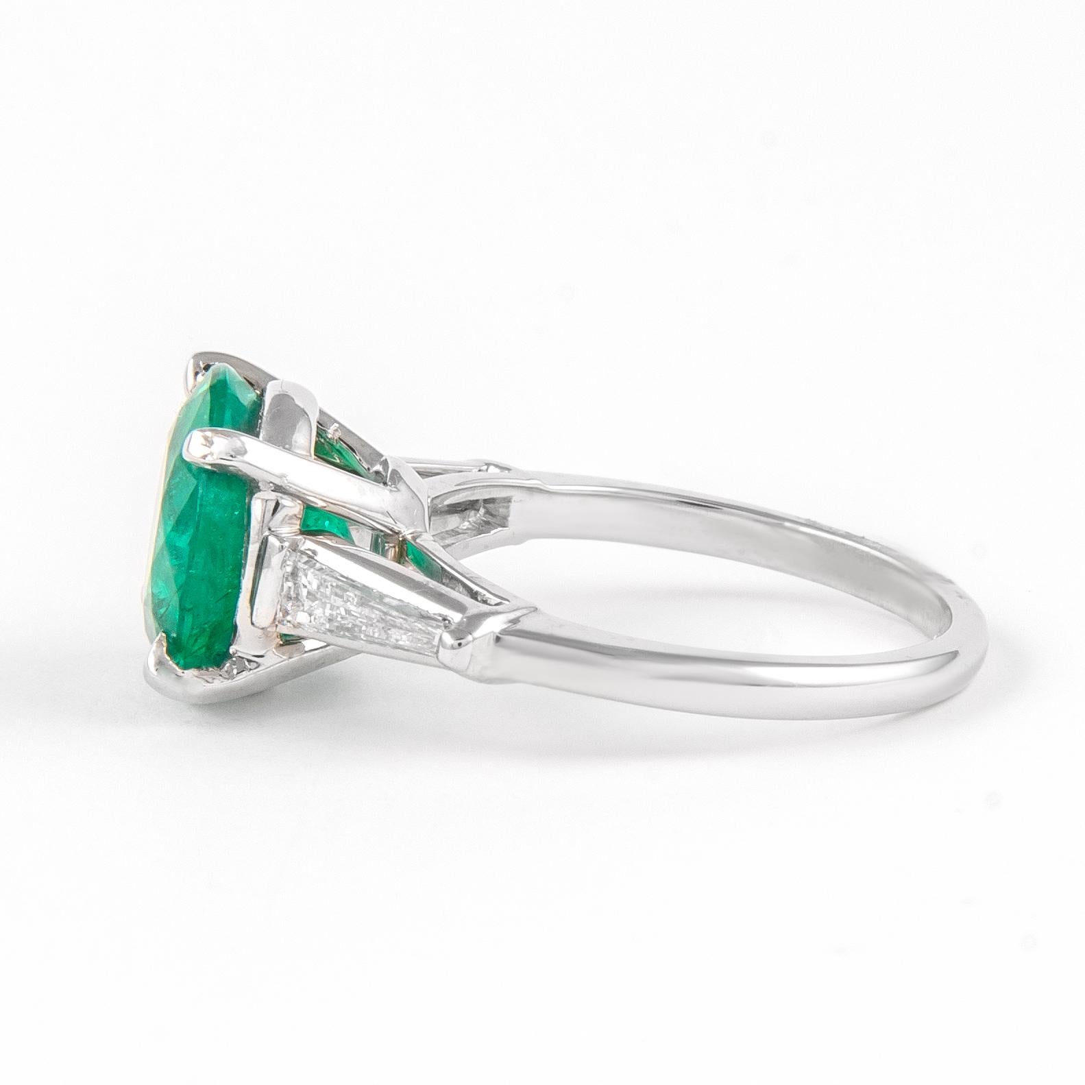Round Cut 3.92ct Round Emerald with Diamond Three-Stone Ring Platinum For Sale