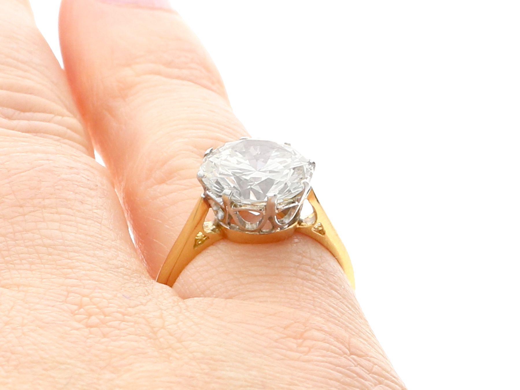 3.93 Carat Diamond and Yellow Gold Solitaire Ring For Sale 5