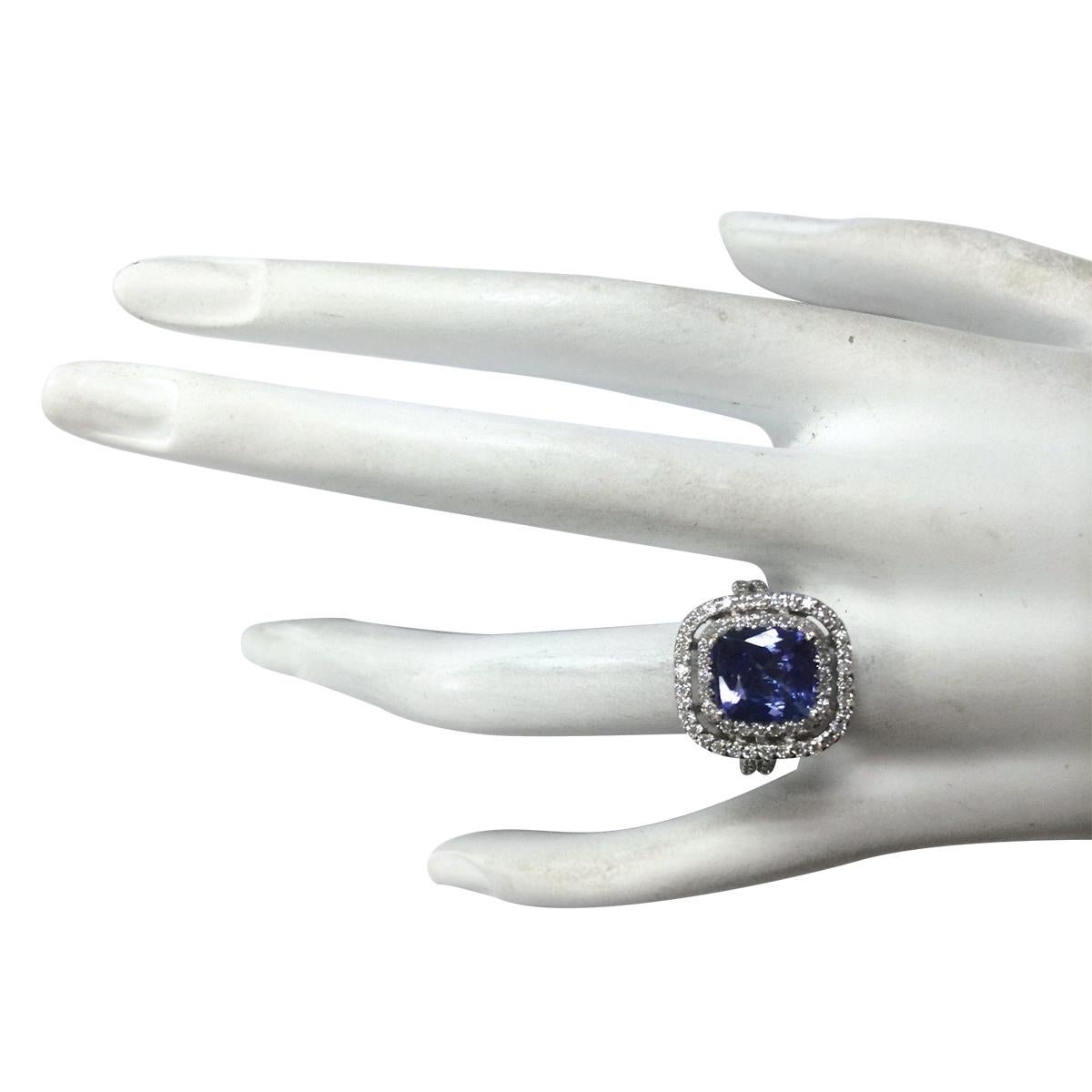 Natural Tanzanite Diamond Ring In 14 Karat White Gold In New Condition For Sale In Manhattan Beach, CA