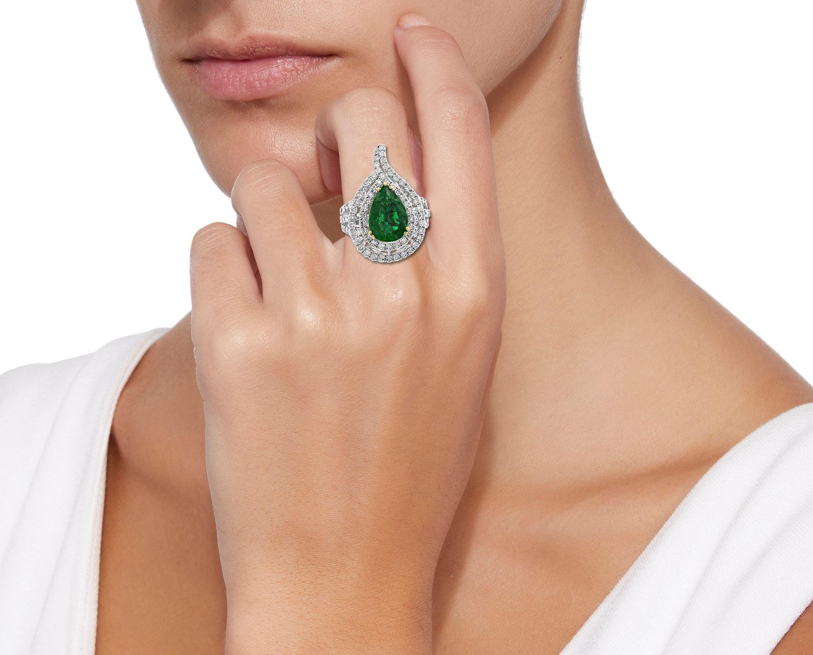 Women's 3.93 Carat Pear Colombian Emerald and Diamond 18 Karat White Gold Ring Estate For Sale