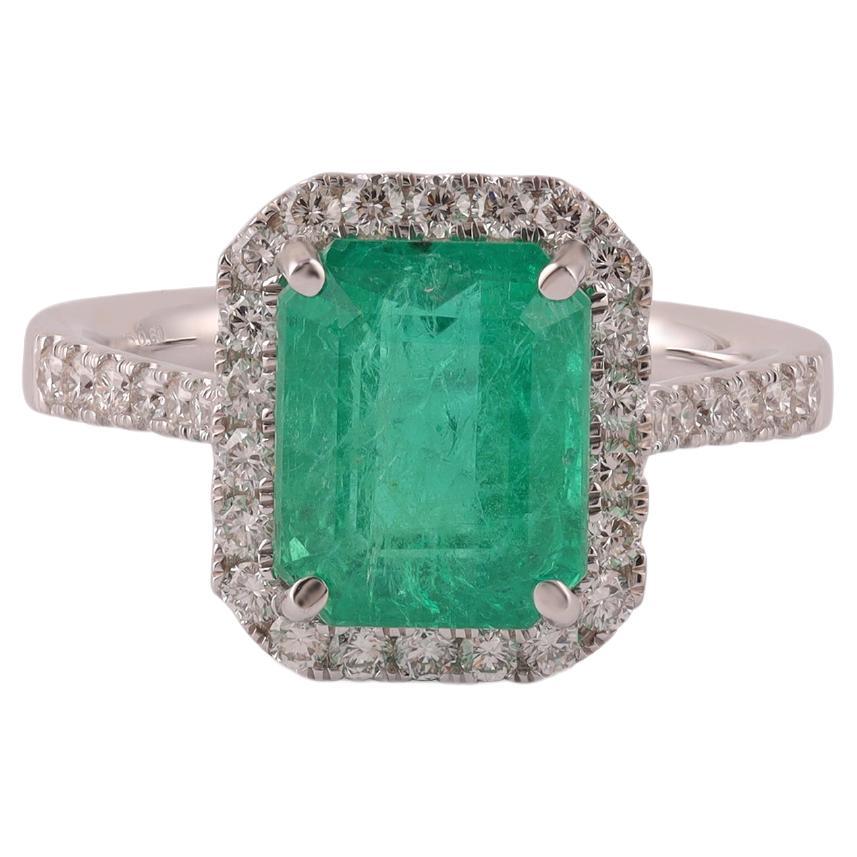 3.94 Carat Clear Zambian Emerald & Diamond Cluster Ring in 18Karat White Gold