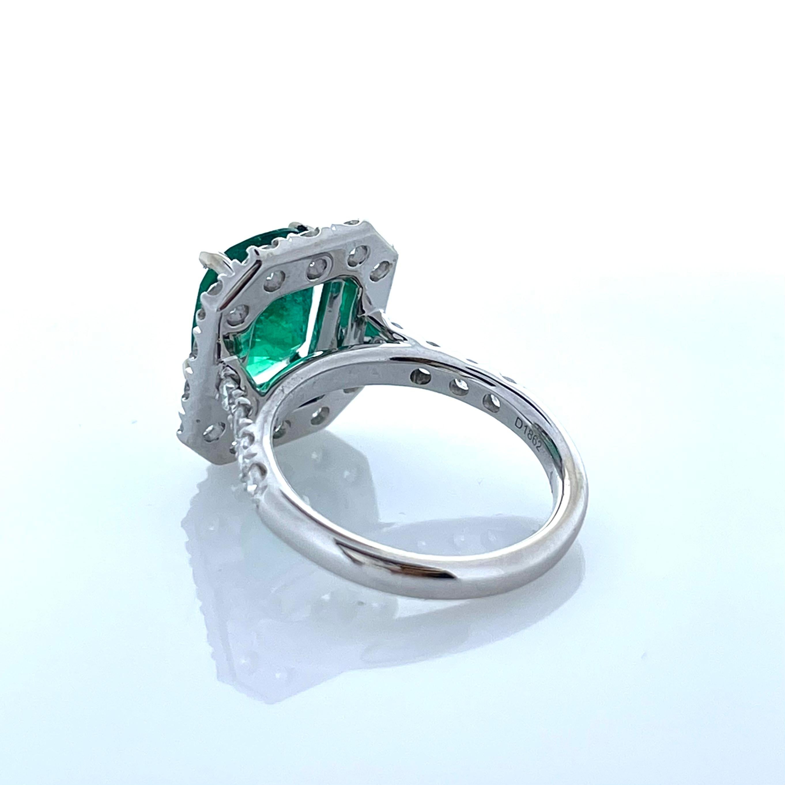 Emerald Cut 3.94 Carat Emerald Cushion Cut & Diamond Ring in 18K White Gold For Sale