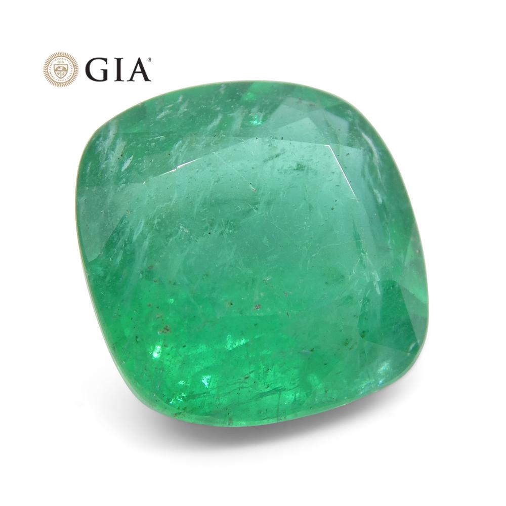 3.94 ct Cushion Emerald GIA Certified In New Condition For Sale In Toronto, Ontario