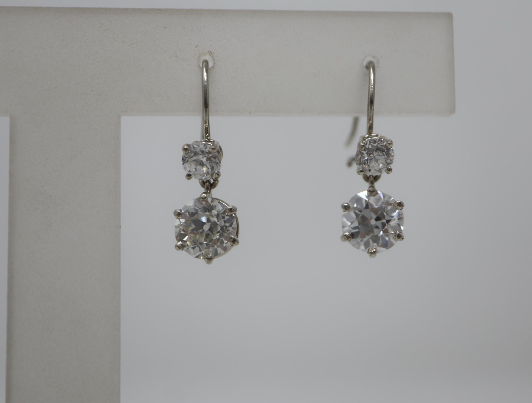 Art Deco 3.94 CTW Old European Cut Diamonds Drop Wire Earrings 14KW For Sale