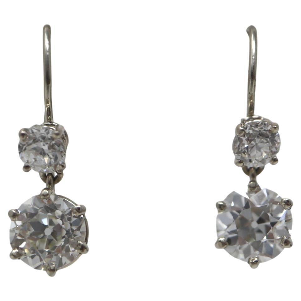 3,94 Karat Diamanten im alteuropäischen Schliff 14KW Tropfen-Ohrringe im Angebot