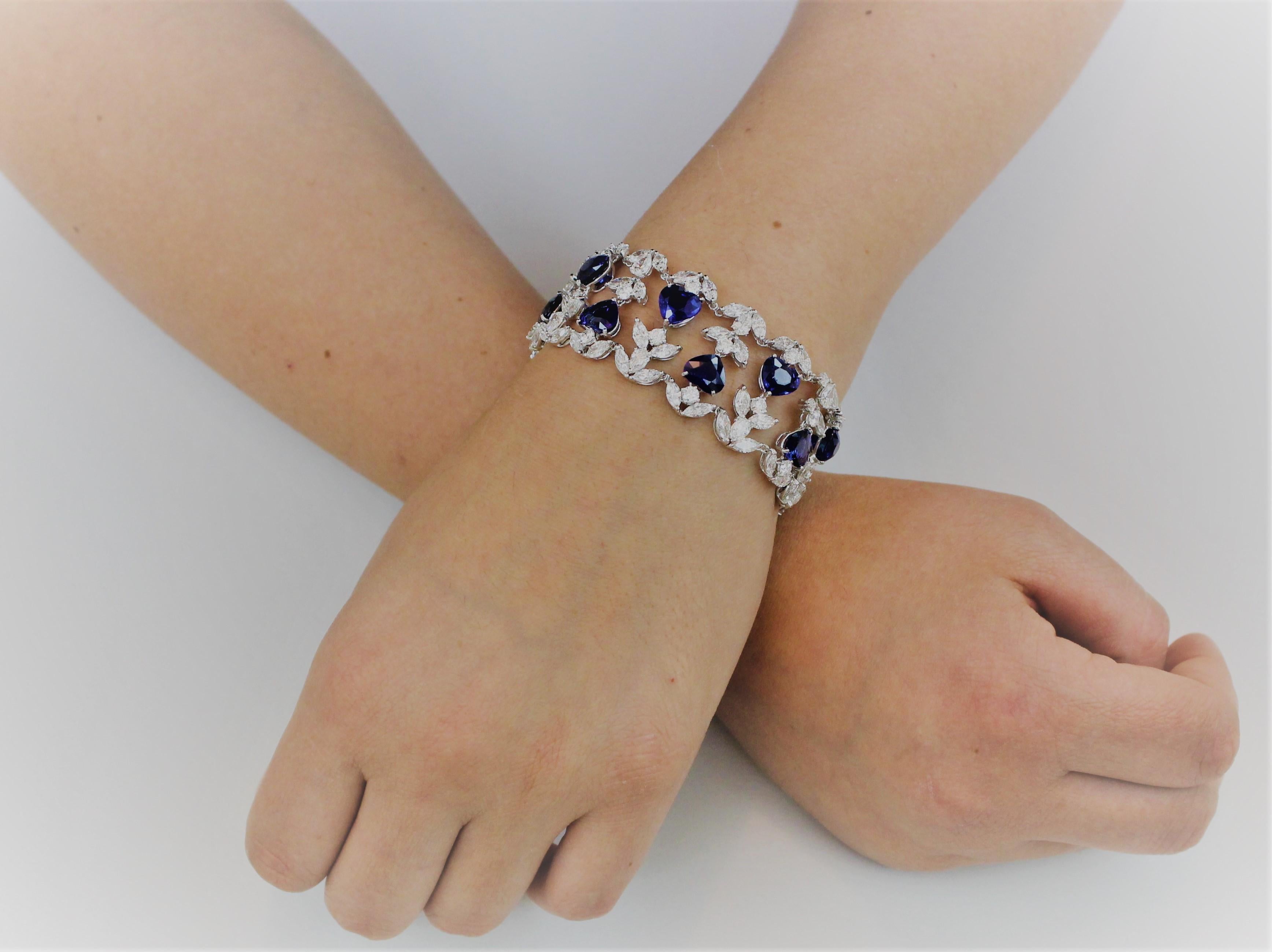 Women's 39.45 Carat Heart Shape Sapphire and White Diamonds Cuff Bracelet For Sale