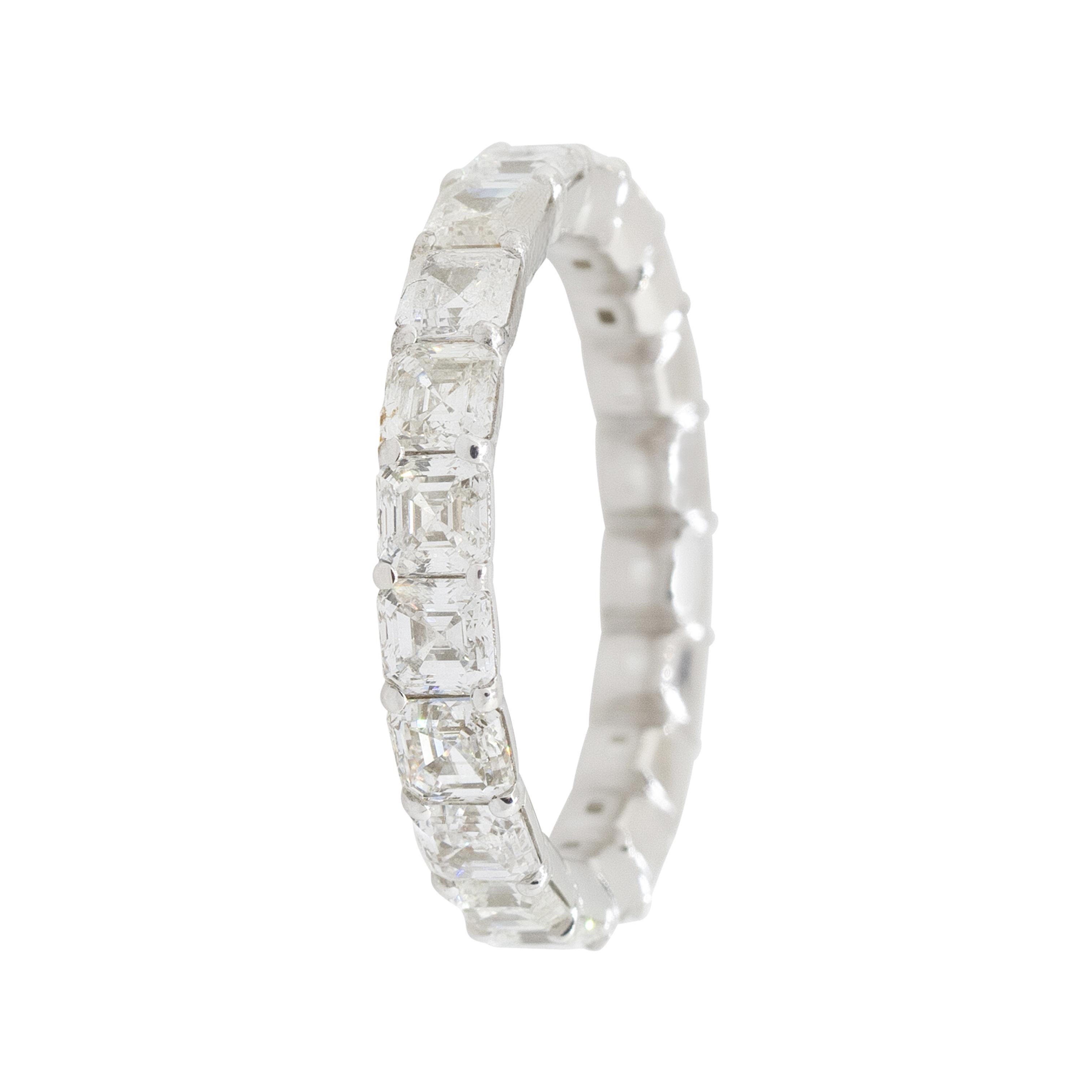 Memoryring mit 3,95 Karat Asscher-Schliff, 14 Karat, auf Lager im Angebot 5
