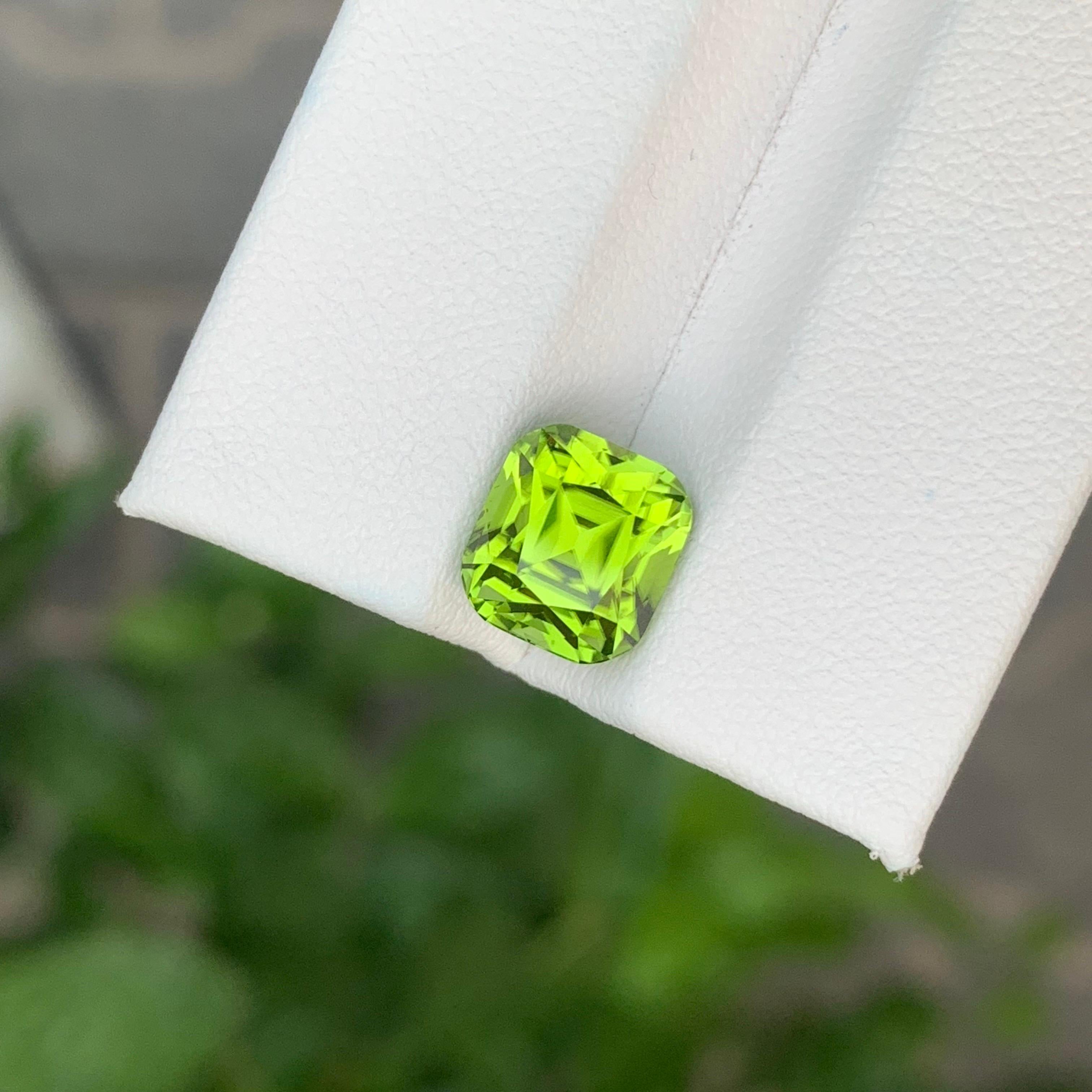 Arts and Crafts 3.95 Carat Natural Lightsaber Green Colour Peridot Cushion Shape Loose Gemstone For Sale