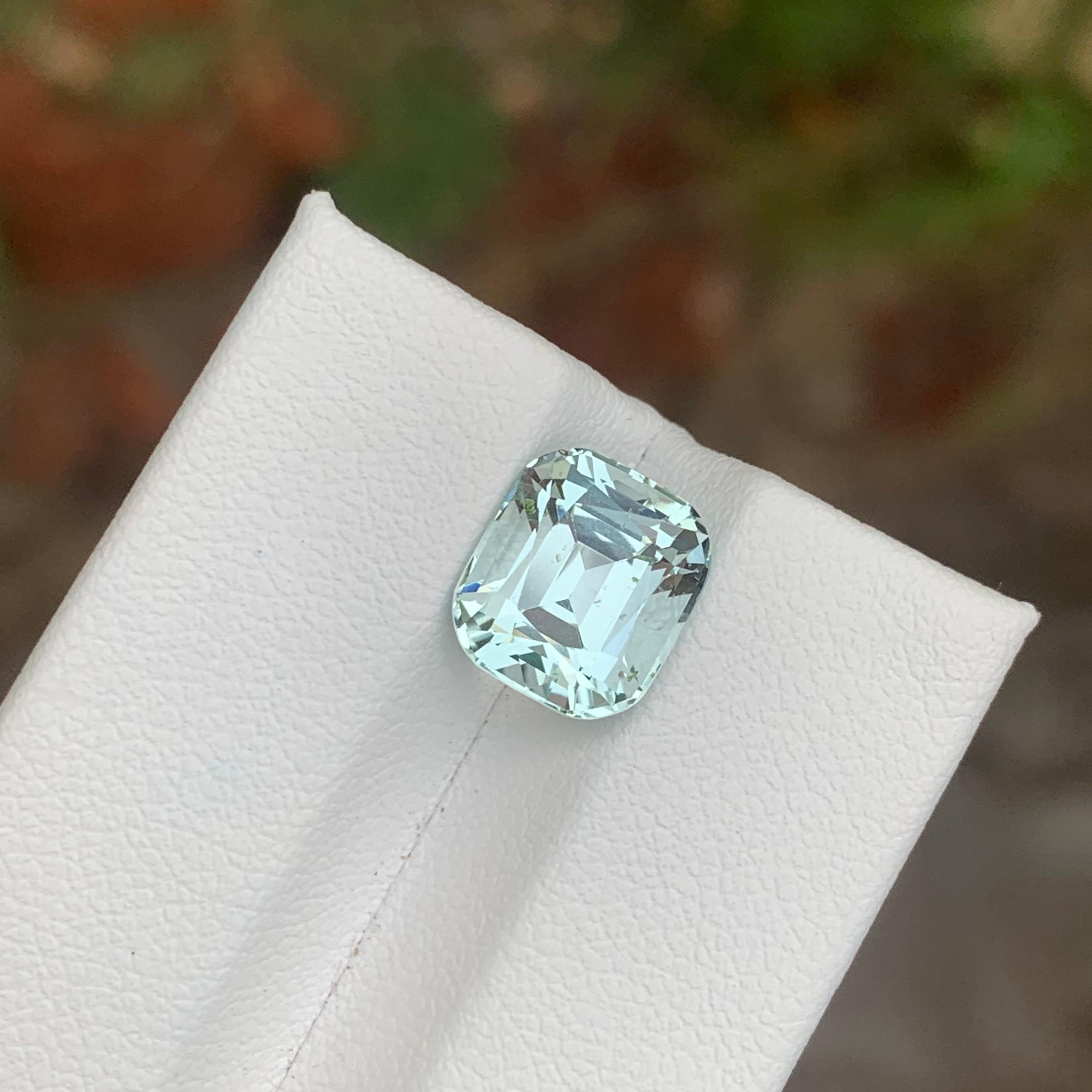 3.95 Karat Natürlicher loser Aquamarin Cushion Shape Edelstein im Zustand „Neu“ im Angebot in Peshawar, PK