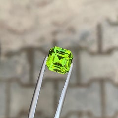 3.95 Carat Natural Loose Peridot Square Shape Gemstone From Pakistan