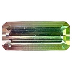3,95 Karat Bi Color Turmalin Stein Smaragdschliff Afghanischer Edelstein