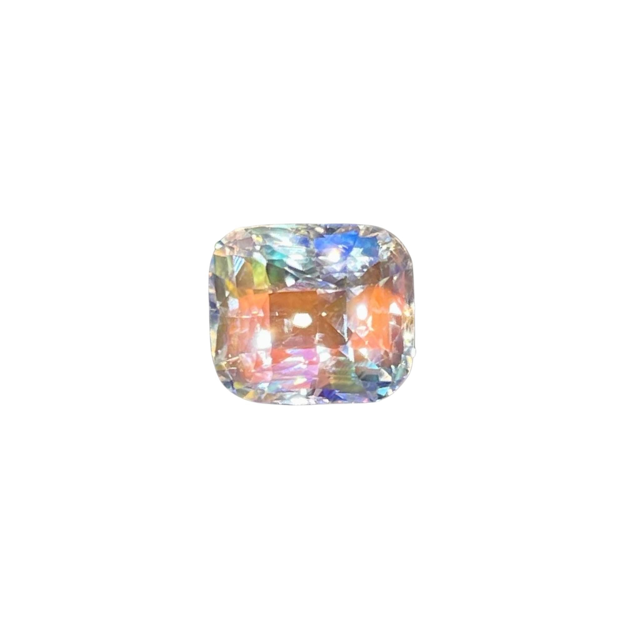 3,95 quilates Piedra lunar facetada talla cojín Piedra preciosa natural de la India 3