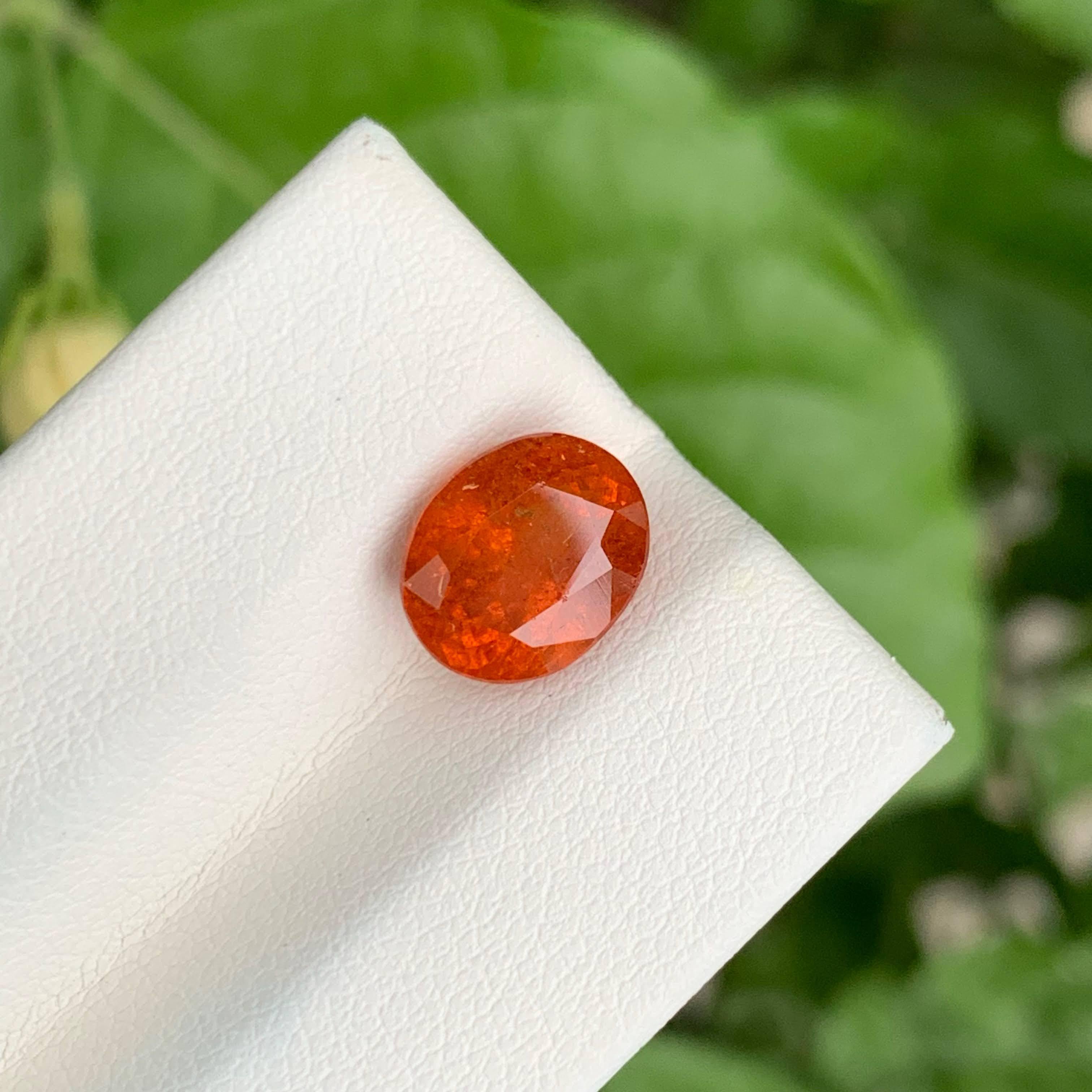 3,95 quilates Piedra Granate Fanta Talla Ovalada Gema Africana Natural en Nuevo estado para la venta en Bangkok, TH